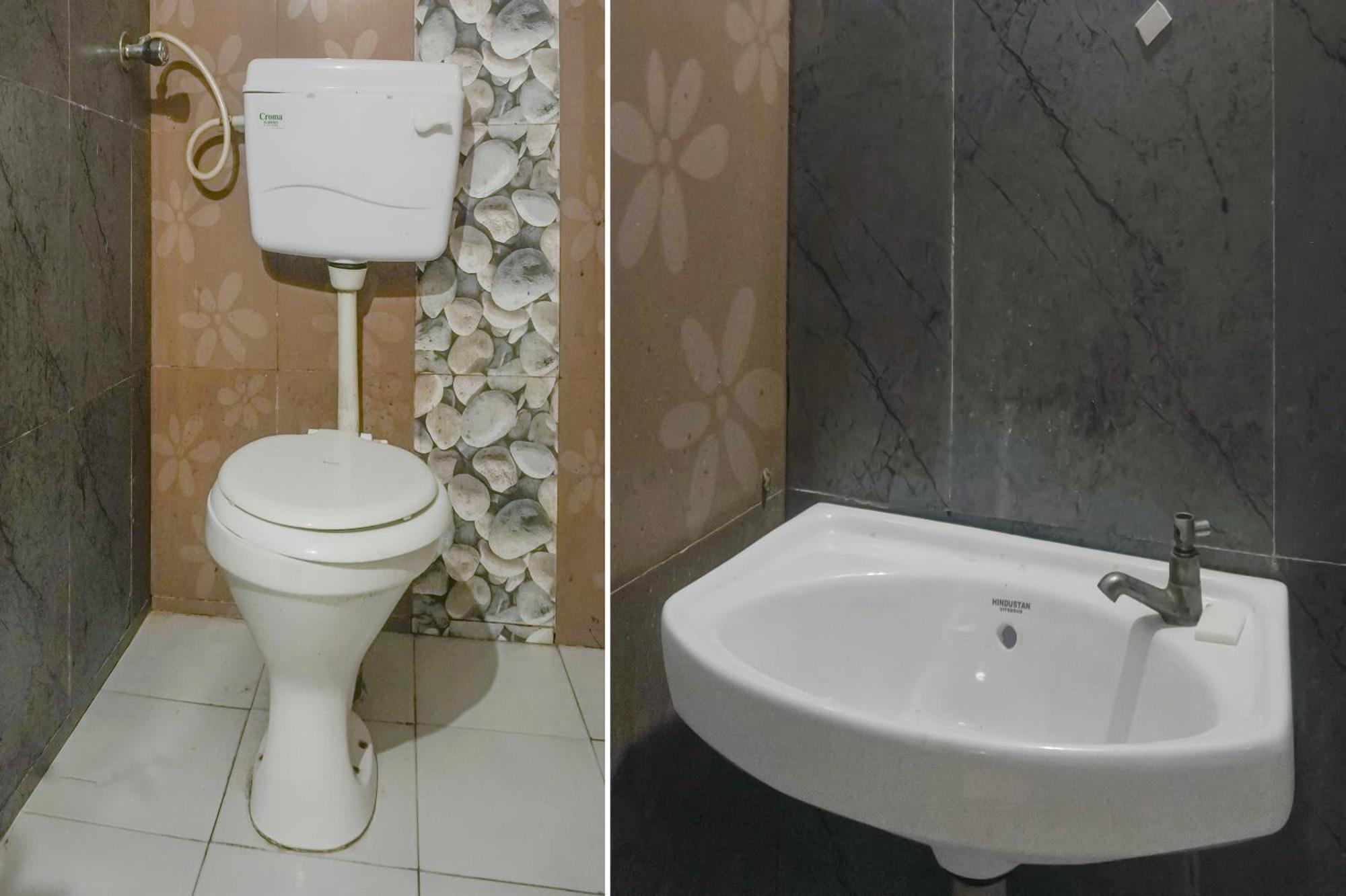 Hotel O Peacock Lodging Kharakvasla Ngoại thất bức ảnh