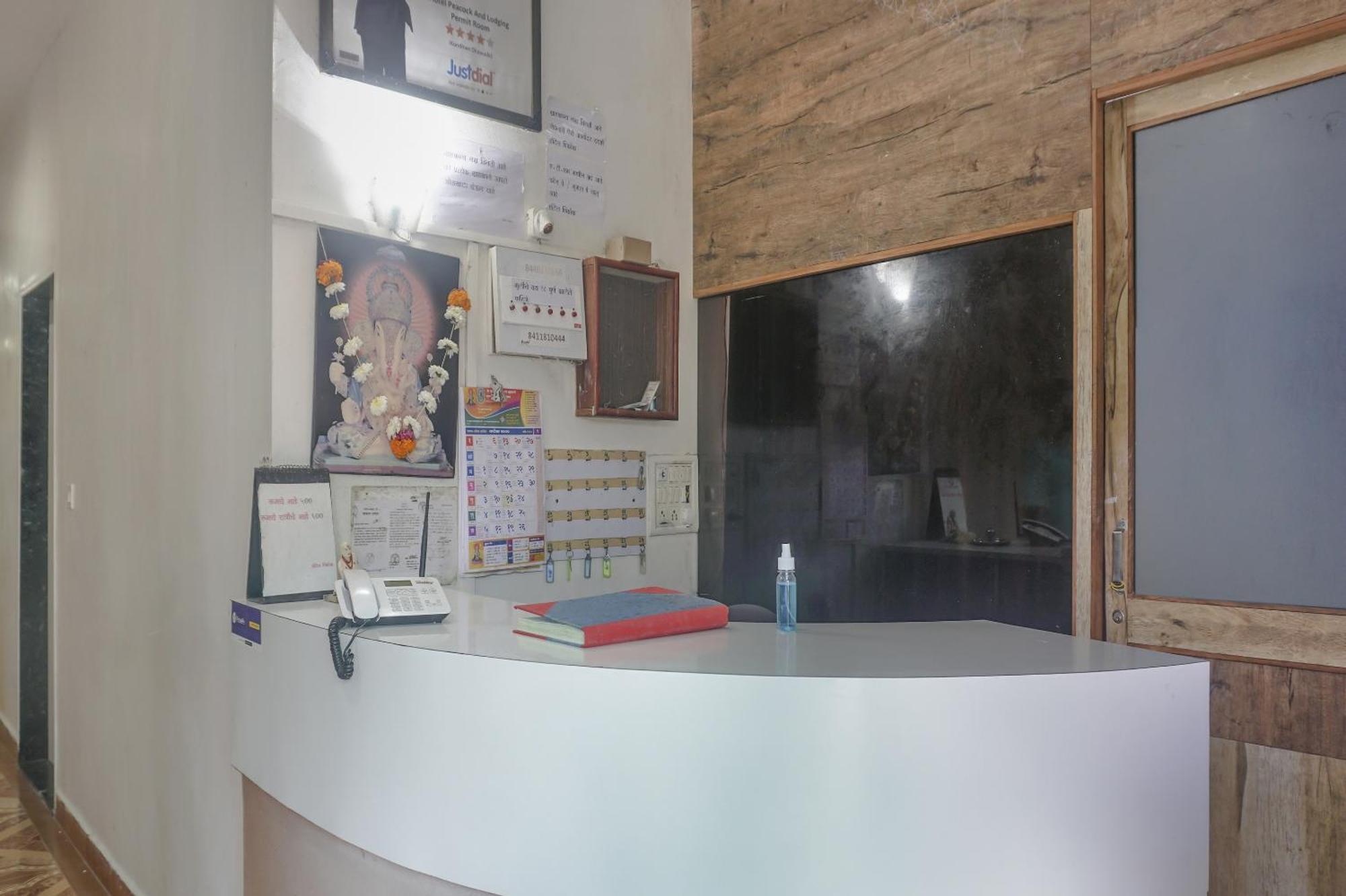 Hotel O Peacock Lodging Kharakvasla Ngoại thất bức ảnh